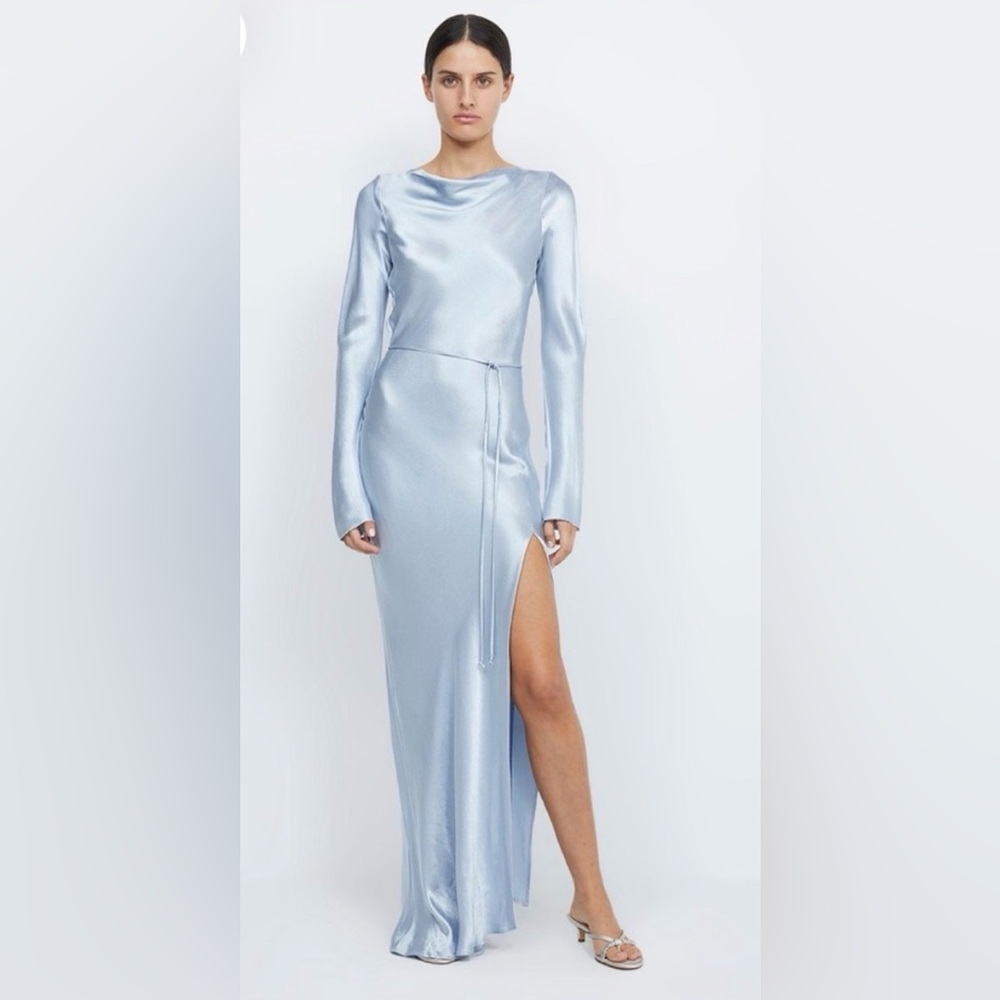 Elegant Light Blue Satin Long-Sleeve Slit Evening Dress